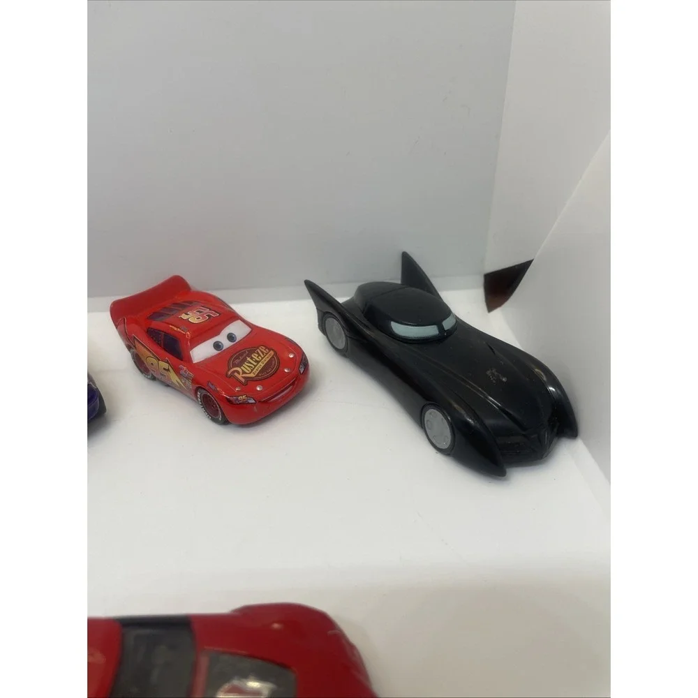 Assorted Lot Of 9 Loose Cars‎ And Others